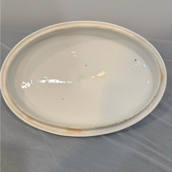 Victoria Czech Regency Covered Vegetable Dish Blue Ribbon Gold Trim - Picture 8 of 11